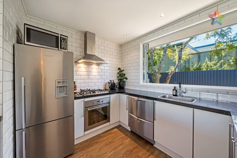 Photo of property in 267b Dowse Drive, Maungaraki, Lower Hutt, 5010