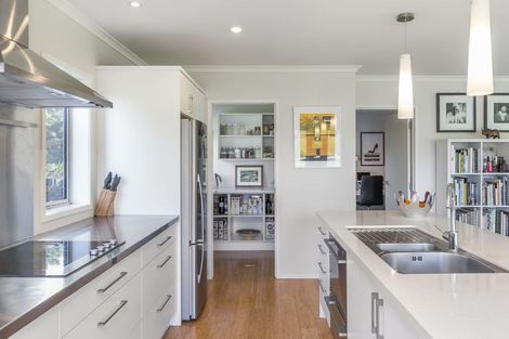 Photo of property in 14 Quiet Rise, Matakana, Warkworth, 0985