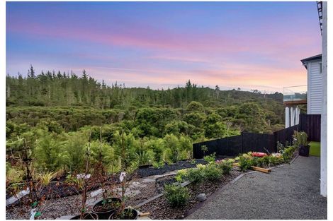 Photo of property in 83 Pacific Heights Road, Orewa, 0931