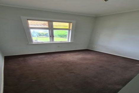 Photo of property in 17 Pakuranga Road, Pakuranga, Auckland, 2010