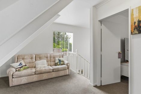 Photo of property in 11 Oakwood Grove, Paraparaumu Beach, Paraparaumu, 5032