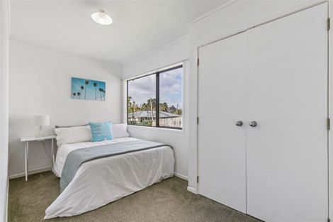 Photo of property in 103b Woodglen Road, Glen Eden, Auckland, 0602