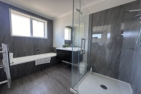 Photo of property in 105 Ormonde Drive, Silverdale, 0932