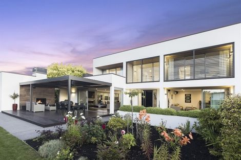 Photo of property in 12 Carnaby Close, St Albans, Christchurch, 8052