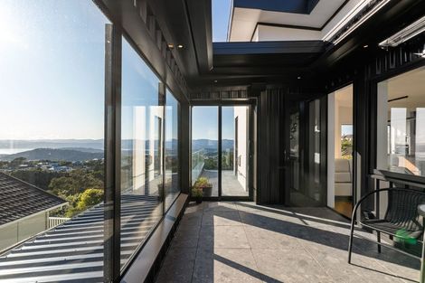 Photo of property in 49 Ashton Fitchett Drive, Brooklyn, Wellington, 6021