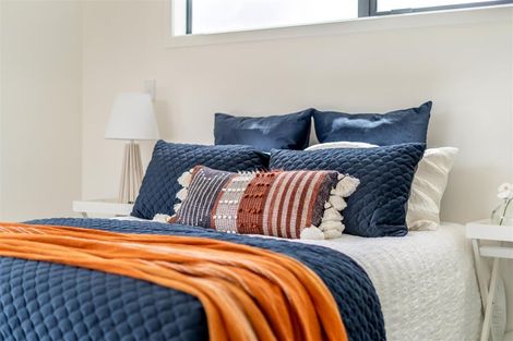 Photo of property in 8 Whitten Way, Wallaceville, Upper Hutt, 5018