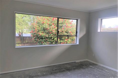 Photo of property in 1/32 Opaheke Road, Papakura, 2110