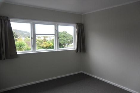 Photo of property in 95 Farmer Crescent, Taita, Lower Hutt, 5011