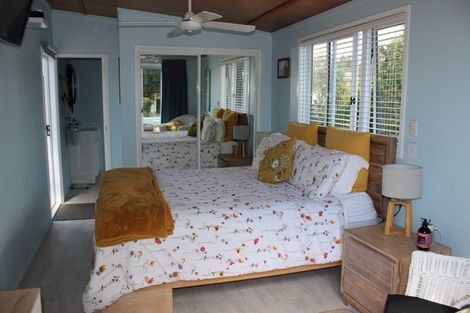 Photo of property in 147 Waimaire Avenue, Matarangi, Whitianga, 3592