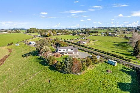 Photo of property in 162 White Road, Hunua, Papakura, 2583