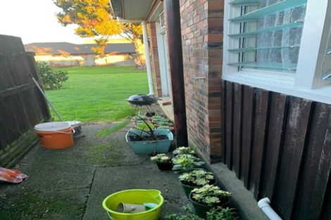 Photo of property in 1/75 Settlement Road, Papakura, 2110