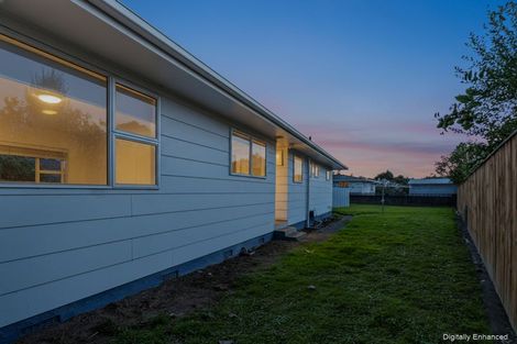 Photo of property in 37 Kimberley Grove, Westbrook, Palmerston North, 4412