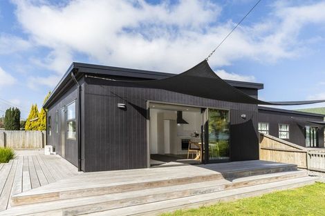 Photo of property in 2 Kearneys Road, Linwood, Christchurch, 8062