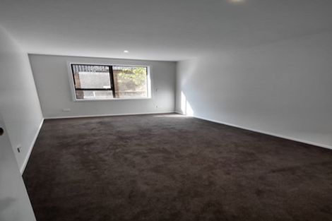 Photo of property in 11 Kinnel Grove, Papakowhai, Porirua, 5024