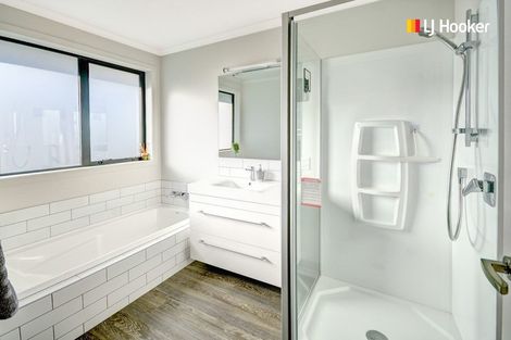 Photo of property in 6 Silverview Place, Mosgiel, 9024