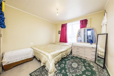 Photo of property in 27 Rountree Place, Conifer Grove, Takanini, 2112