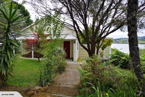 Photo of property in 32 Rakautapu Road, Kohukohu, 0491