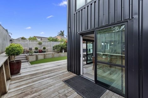 Photo of property in 2/27 Joffre Street, Frankton, Hamilton, 3204