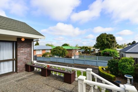 Photo of property in 1/100 Beerescourt Road, Beerescourt, Hamilton, 3200