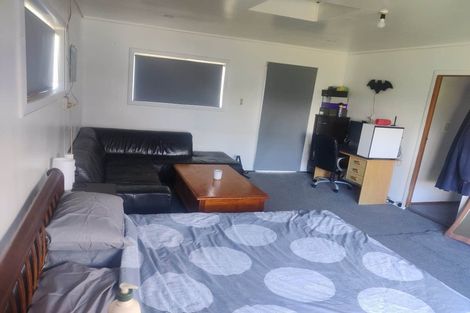 Photo of property in 20 Sunnypark Avenue, Rosehill, Papakura, 2113