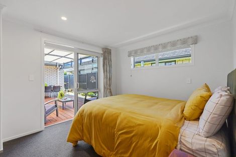 Photo of property in 21 Batty Street, Papamoa Beach, Papamoa, 3118