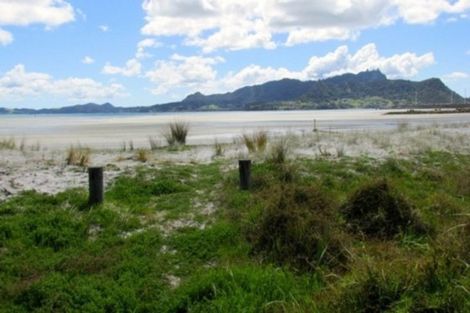 Photo of property in 370 One Tree Point Road, One Tree Point, 0118