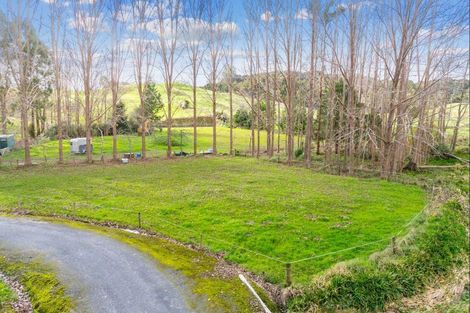 Photo of property in 227 Ararua Road, Waiotira, 0193