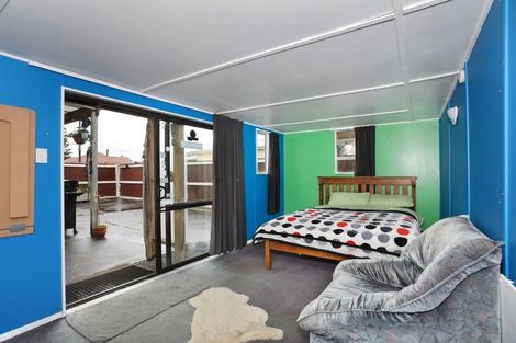 Photo of property in 18 Ngareta Street, Marton, 4710