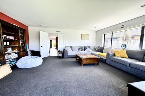 Photo of property in 26 Cranbrook Place, Rototuna North, Hamilton, 3210