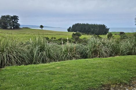 Photo of property in 61 Tinico Road, Kaka Point, Balclutha, 9271