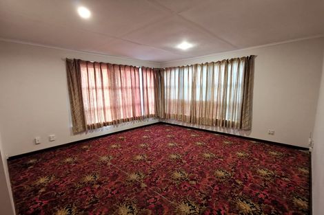 Photo of property in 44 Brandon Road, Glen Eden, Auckland, 0602