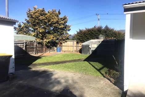 Photo of property in 2/12 Mcfaddens Road, St Albans, Christchurch, 8052