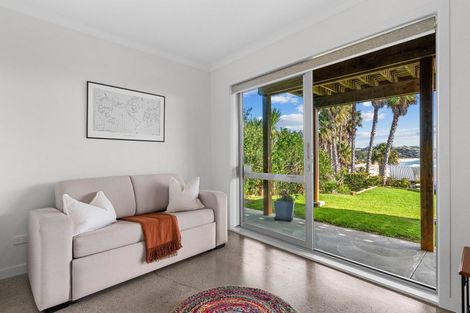 Photo of property in 12 Highland Lass Place, Langs Beach, Waipu, 0582