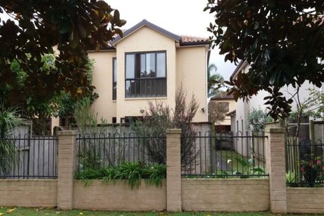 Photo of property in 62 Huntington Drive, Huntington Park, Auckland, 2013