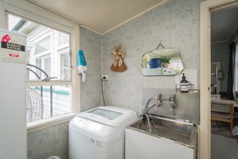 Photo of property in 37 Raymond Street, West End, Timaru, 7910