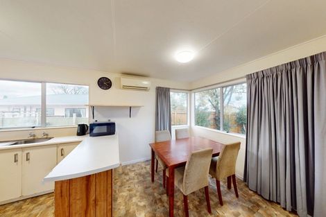Photo of property in 2 Newton Place, Westbrook, Palmerston North, 4412