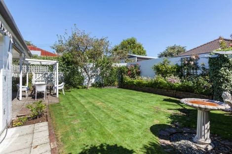 Photo of property in 21a Office Road, Merivale, Christchurch, 8014