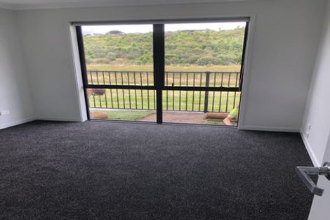 Photo of property in 70 Pakanga Grove, Pyes Pa, Tauranga, 3112