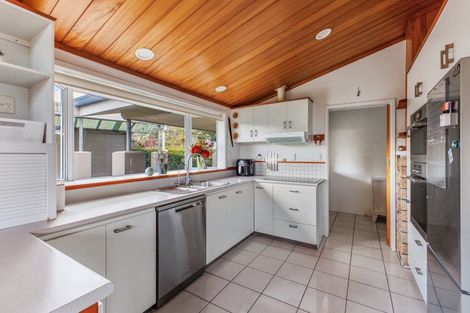 Photo of property in 12 Halberg Crescent, Whakatane, 3120