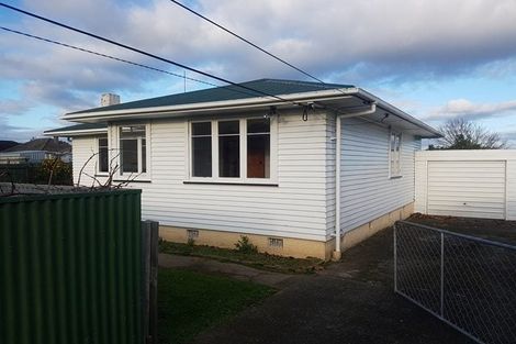 Photo of property in 646 Featherston Street, Roslyn, Palmerston North, 4414