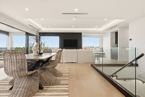 Photo of property in 58a Hinewa Road, Otumoetai, Tauranga, 3110