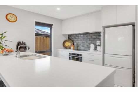 Photo of property in 52 Wigmore Crescent, Rolleston, 7615