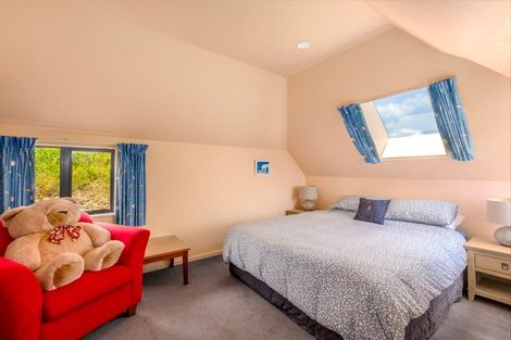 Photo of property in 8b Pelorous Street, Paparangi, Wellington, 6037