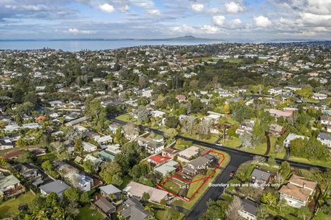 Photo of property in 16 Fitzwilliam Drive, Torbay, Auckland, 0630