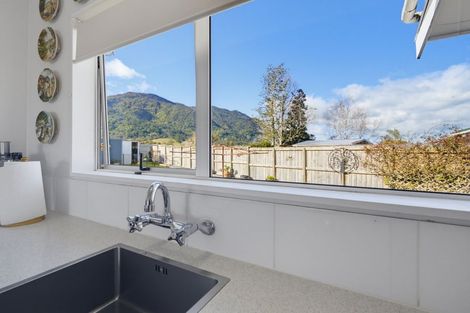 Photo of property in 24 Stirling Street, Te Aroha, 3320