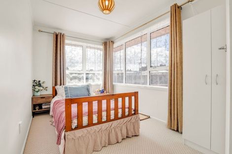 Photo of property in 21 Elliott Crescent, Owhata, Rotorua, 3010