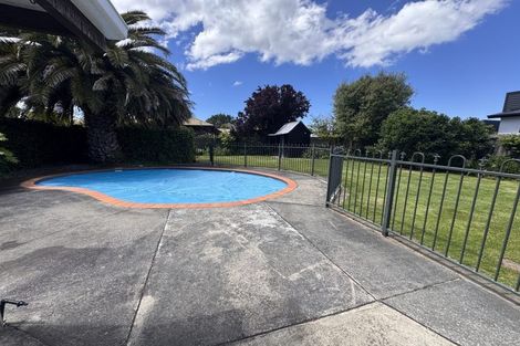 Photo of property in 30 Hamilton Avenue, Ilam, Christchurch, 8041