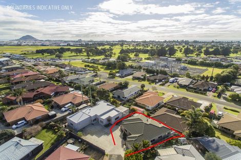 Photo of property in 21b Bayfair Drive, Mount Maunganui, 3116