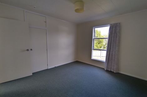 Photo of property in 23 Cockayne Crescent, Sunnynook, Auckland, 0620