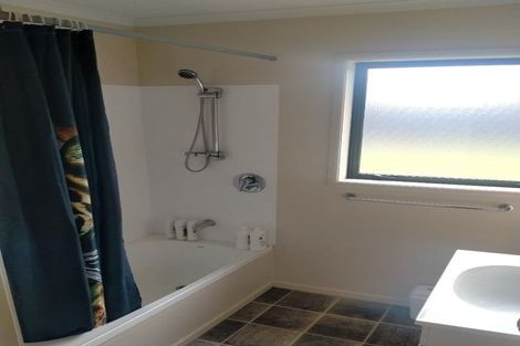 Photo of property in 48 Mavora Crescent, Heidelberg, Invercargill, 9812